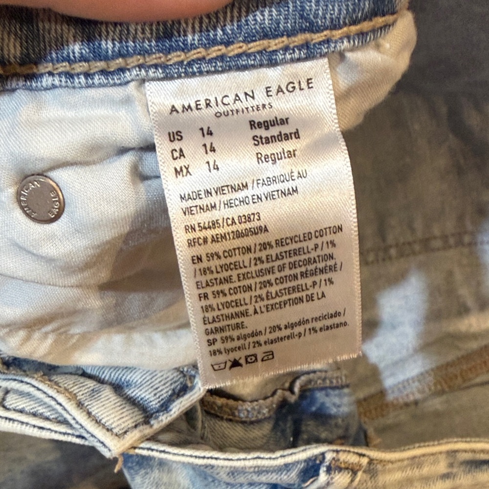 American Eagle Outfitters Light Blue Wide Leg Jeans - Picture 2 of 4